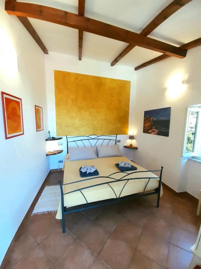 Pietra Di Mare Hotel Biassa ภายนอก รูปภาพ