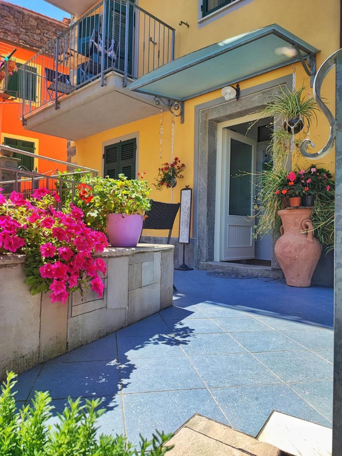 Pietra Di Mare Hotel Biassa ภายนอก รูปภาพ