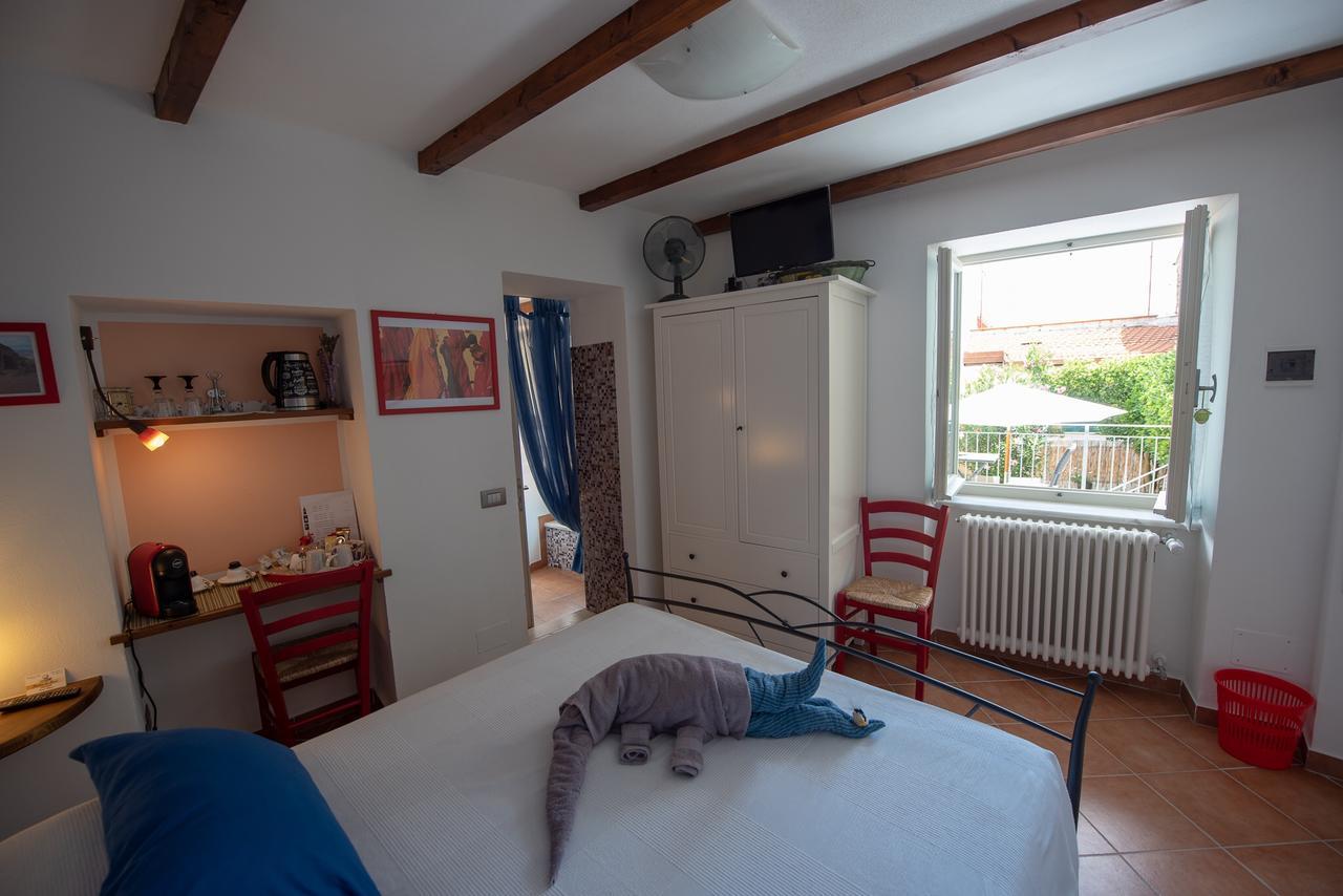 Pietra Di Mare Hotel Biassa ภายนอก รูปภาพ